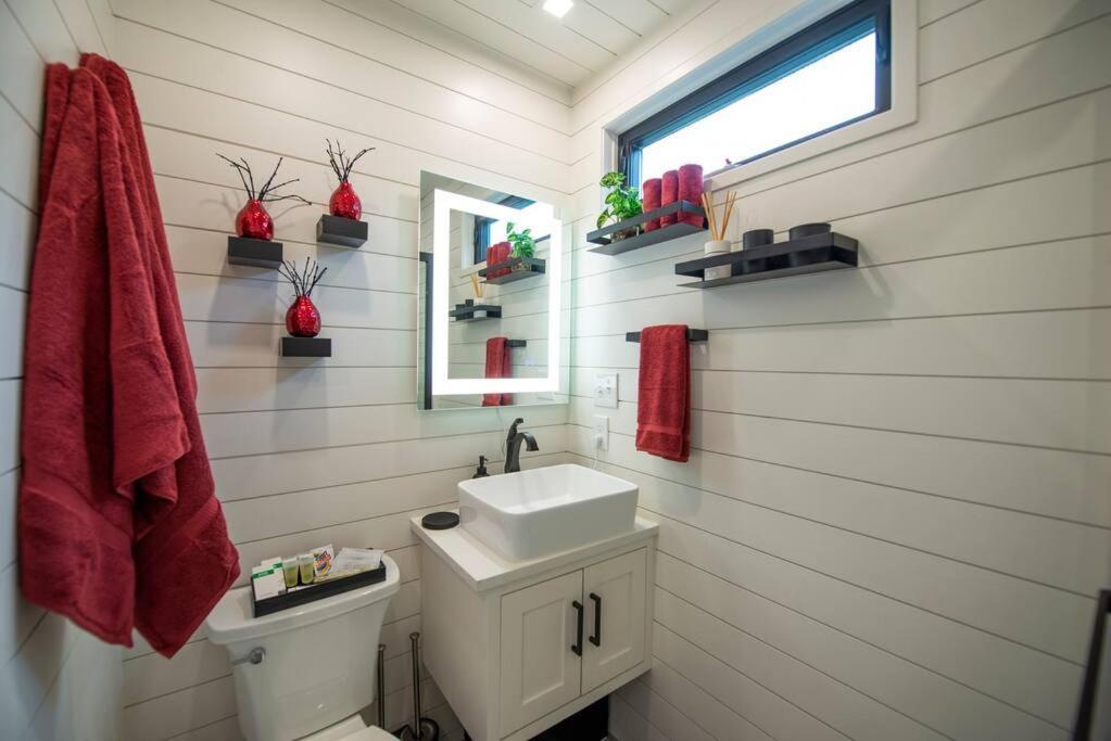 Bellmead The Merlot House-Container Home 12 Min To Magnolia מראה חיצוני תמונה